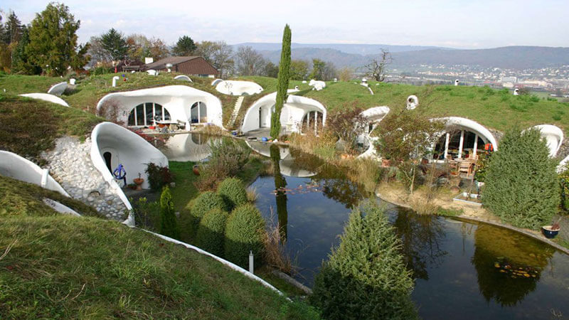 Earth House, สวิซฯ (Switzerland)
